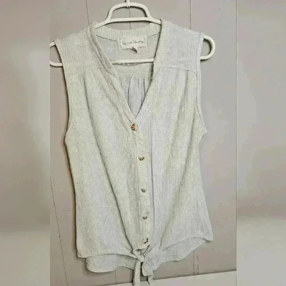 French Laundry Light Mint Green Button Up, Tie Front Blouse Size Large - Picture 1 of 6